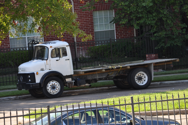 Illustration for article titled The Cars of My Apartment Complex